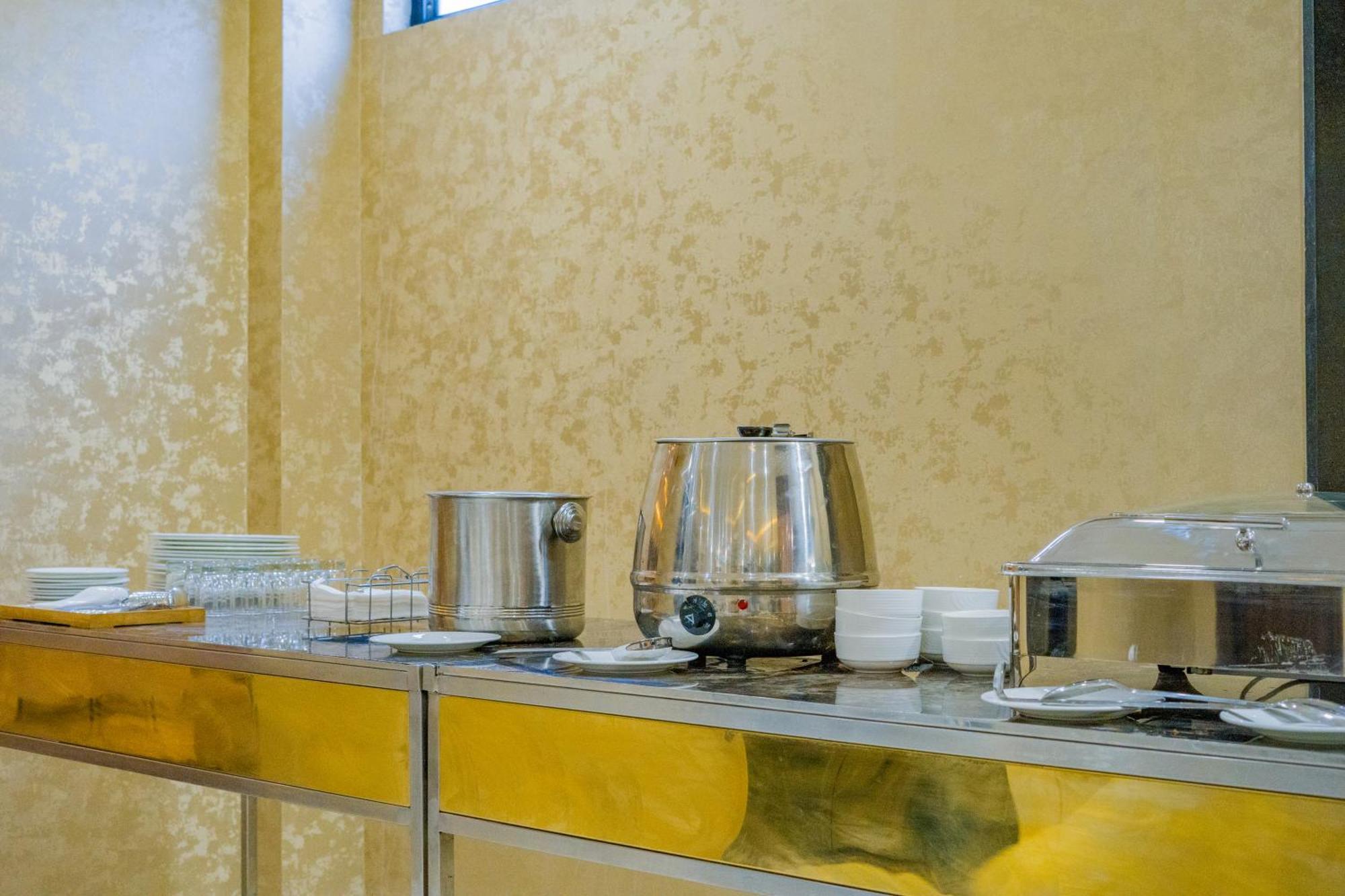 Hotel Kanha Shree By Cosmos Green Indore Esterno foto