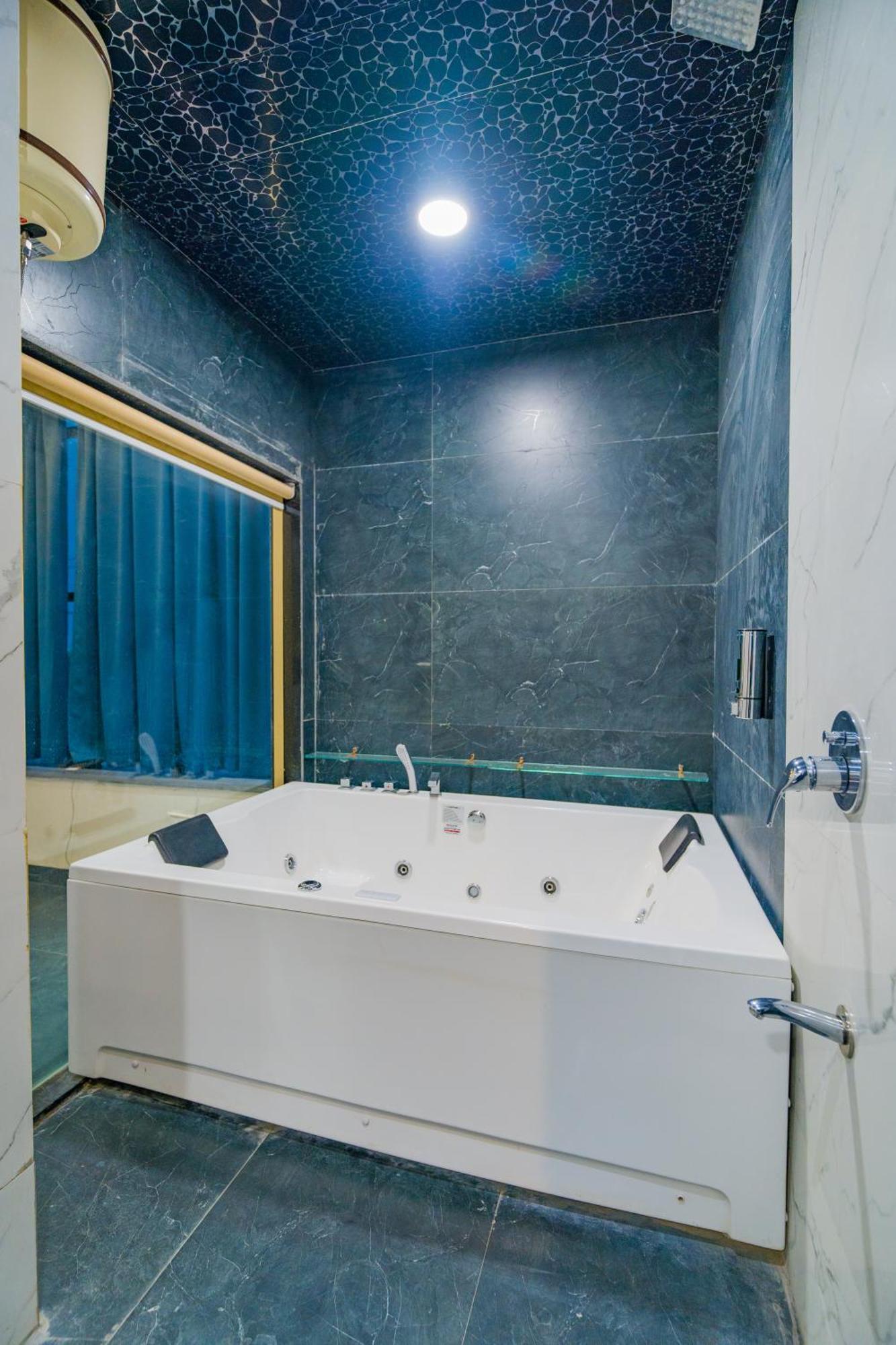 Hotel Kanha Shree By Cosmos Green Indore Camera foto